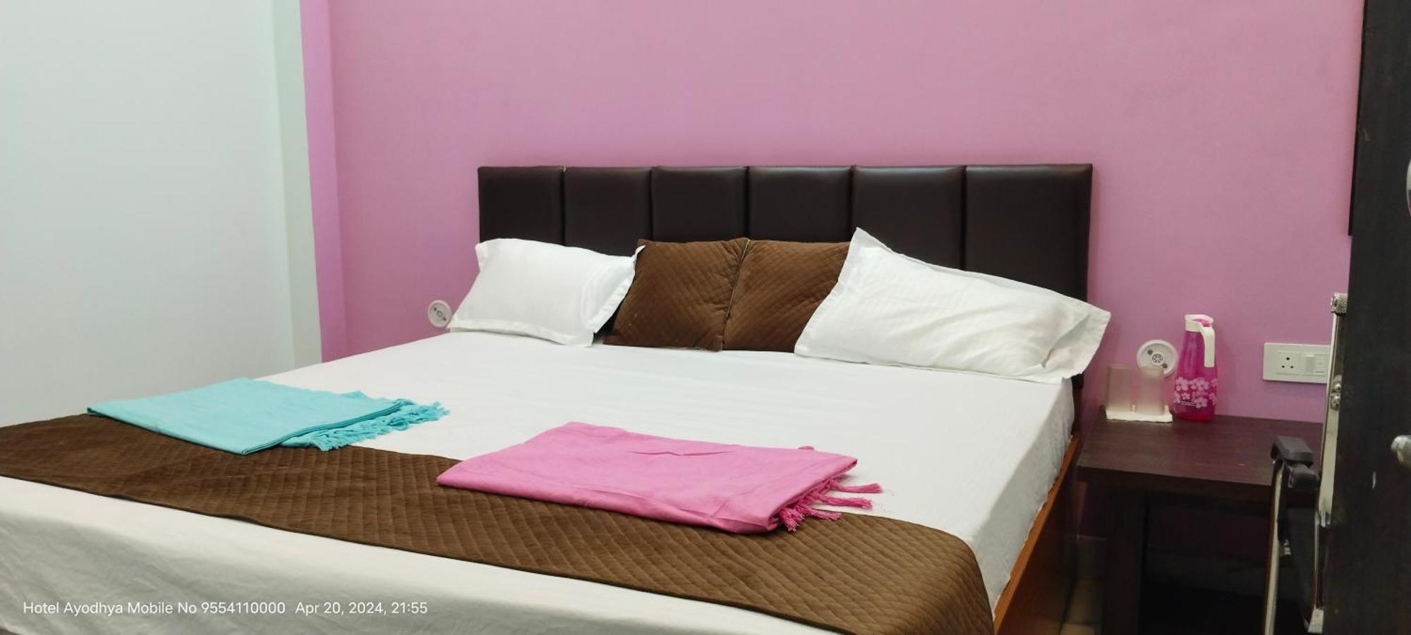 Hotel Ayodhya Paying Guest Exteriér fotografie